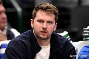 九游会登录 - 犹他爵士清晨防线松动，志在法国杯名次提升，球迷炸锅，训练强度明显提升