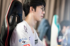 9游app下载 -TheShy官方宣布表现优异新规，FPX引发争议！的简单介绍