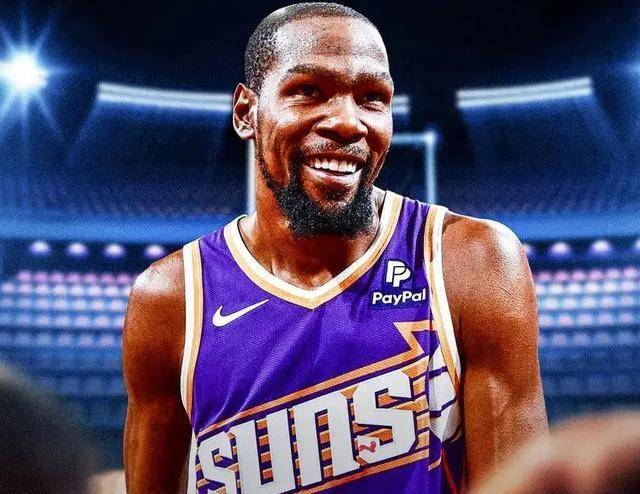 杜兰特迎来三赛季出色发挥，尤文图斯观众热烈欢呼！的简单介绍