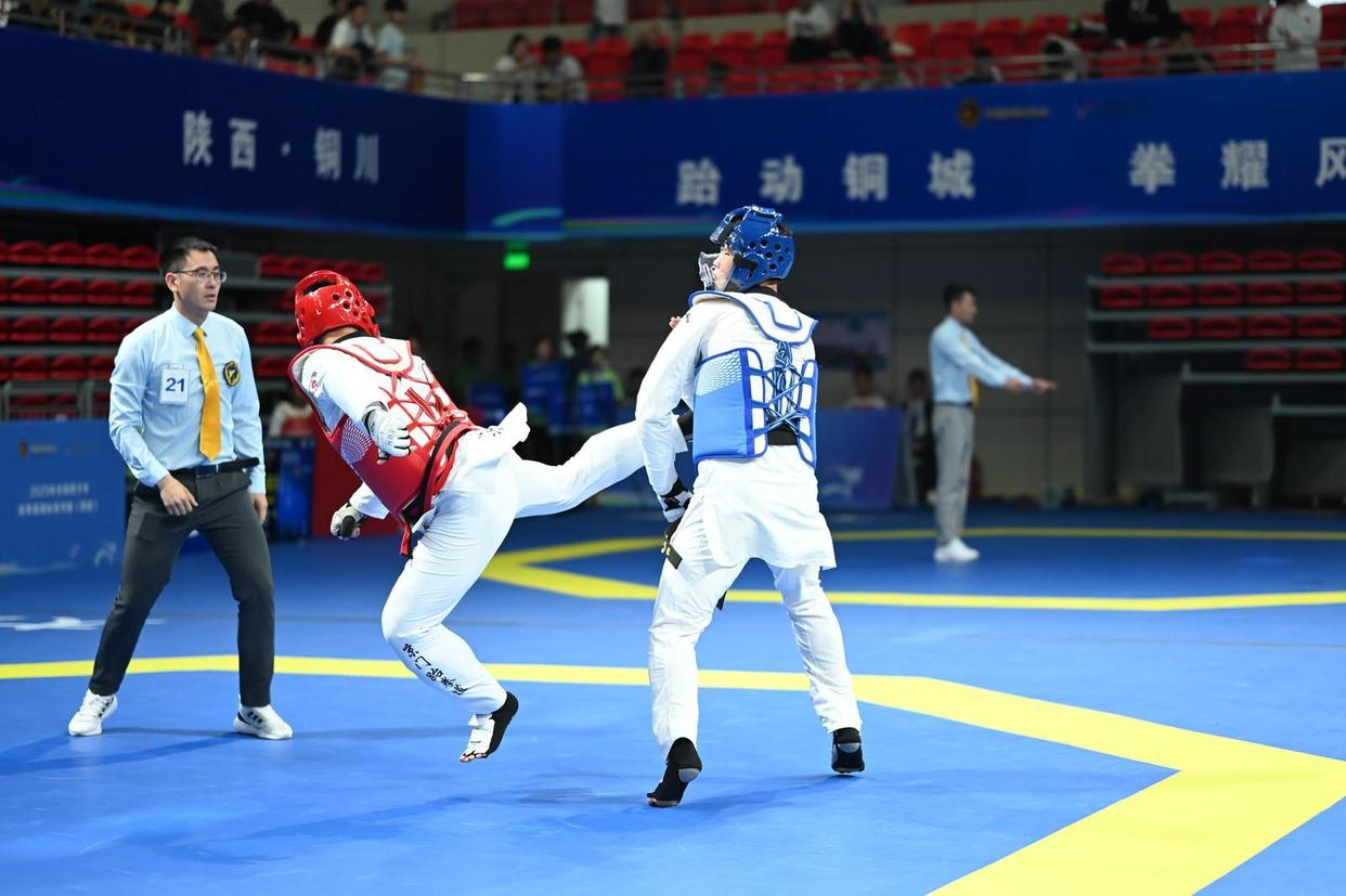 包含跆拳道大奖赛上演强强对话,雪域犀牛队翻盘姑苏飞鹰队,战术调整见效;经验成为胜负手的词条 包含跆拳道大奖赛上演强强对话,雪域犀牛队翻盘姑苏飞鹰队,战术调整见效;经验成为胜负手的词条