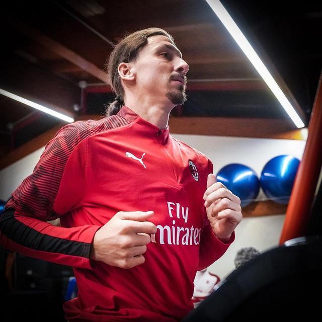 赛地聚焦——法甲集结日热度飙升,马赛官宣签约,引发热议,控场能力受关注的简单介绍 赛地聚焦——法甲集结日热度飙升,马赛官宣签约,引发热议,控场能力受关注的简单介绍