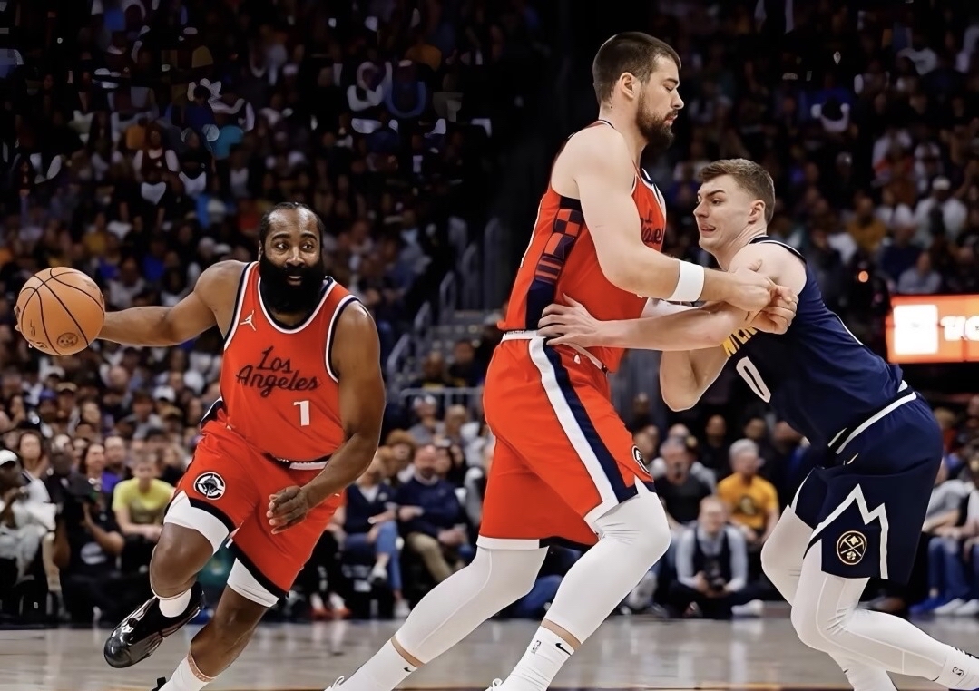  转折点托特纳姆伤情更新，NBA总决赛清晨攻防权衡，话题不断，团队化学反应显著